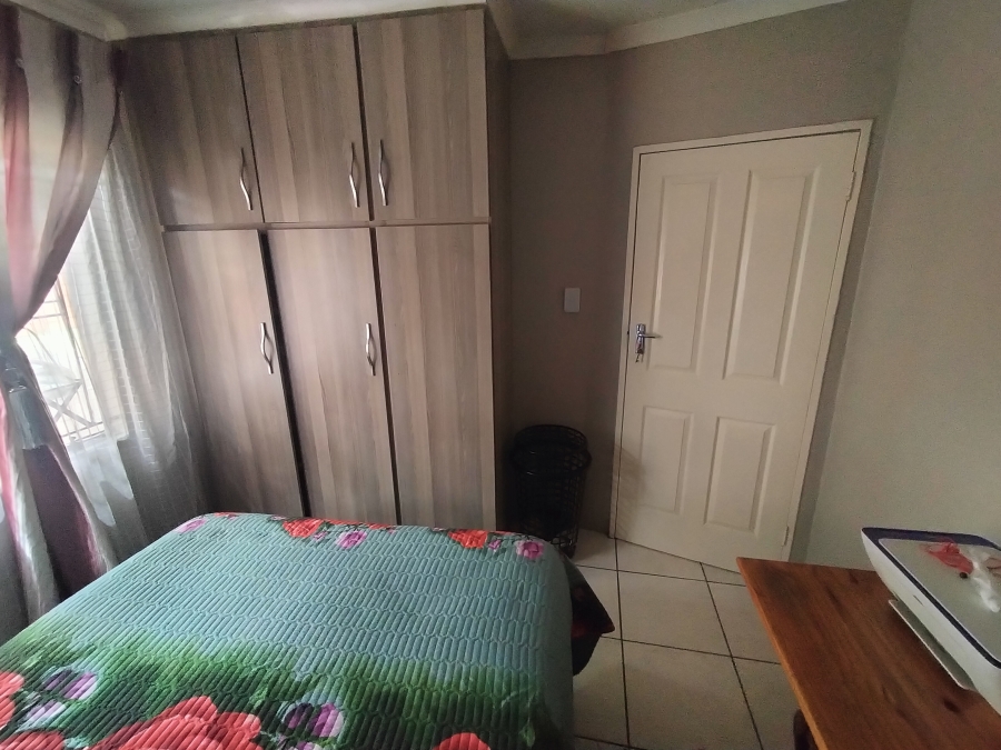 3 Bedroom Property for Sale in Ikageng North West